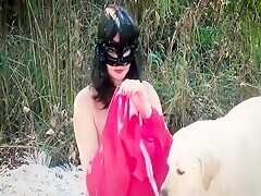 Babe Outdoor Sex With Dog